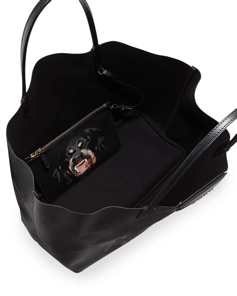 sac givenchy antigona noir|Givenchy antigona shopping bag.